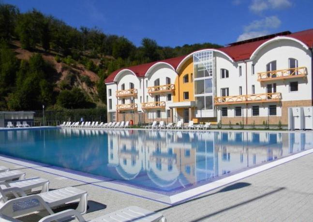 Oras Zlatna Hotel Luaran gambar